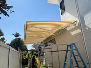 This-Awning-Is-Mounted-Directly-Onto-Your-Wall-Or-Under-The-Eaves-image-1