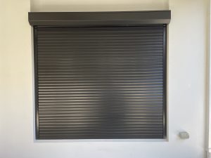 discover-the-benefits-of-roller-shutters-image-1
